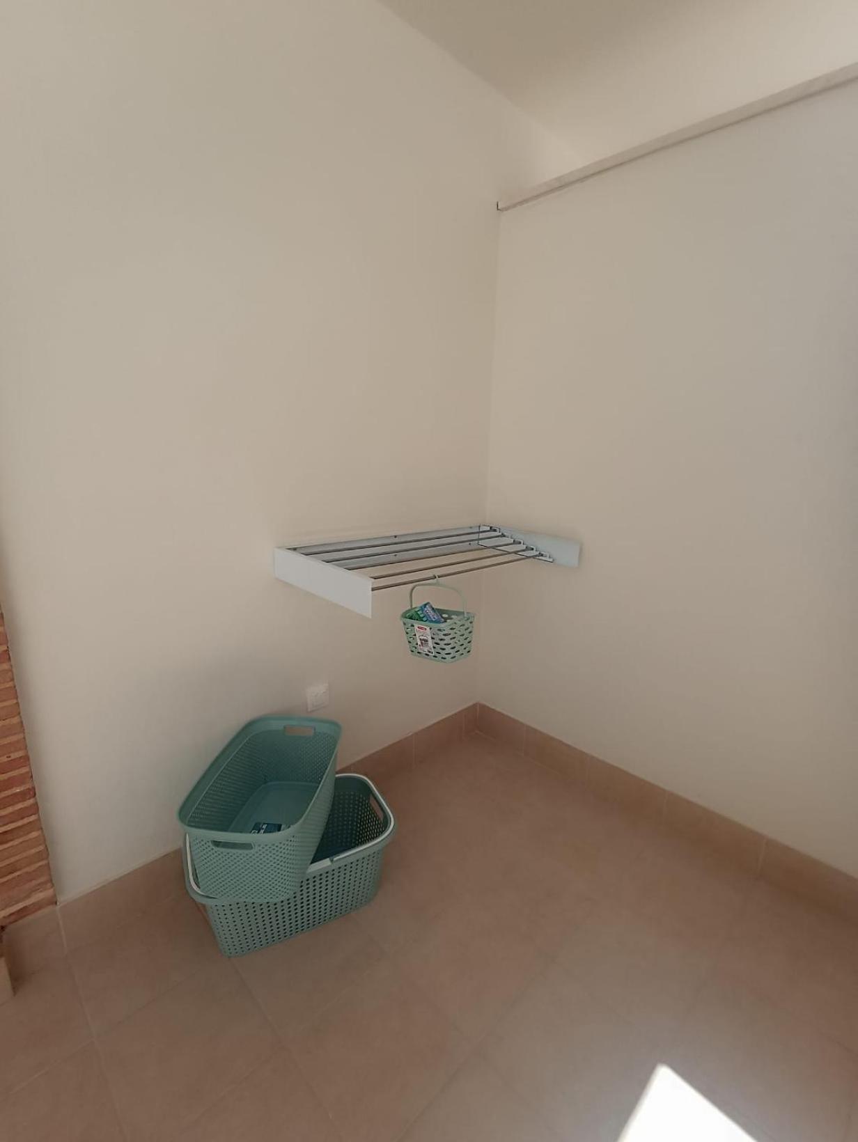Apartamento Nuevo Centrico Con Aparcamiento Privado Incluido Alcalá de Guadaira Eksteriør billede
